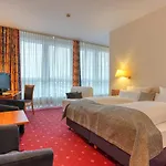 Centro West 3* ברלין