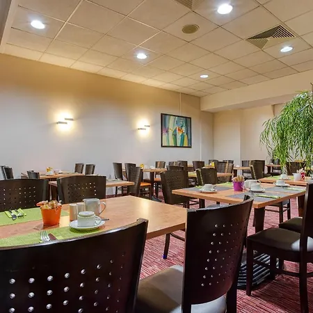 Centro West מלון 3*