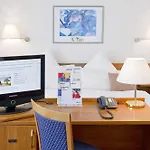 Centro West 酒店 3*