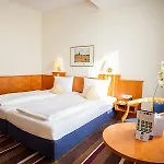 Centro West Hotel