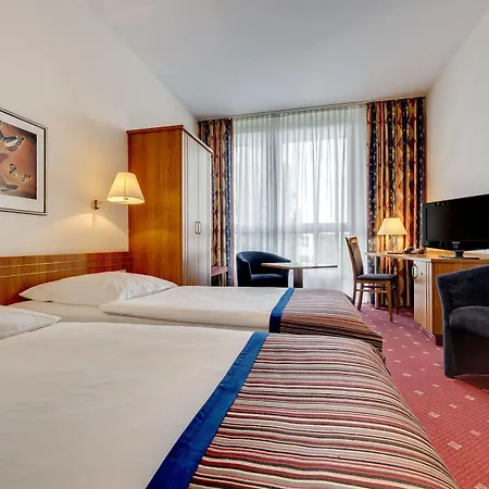Centro West Ξενοδοχείο 4*