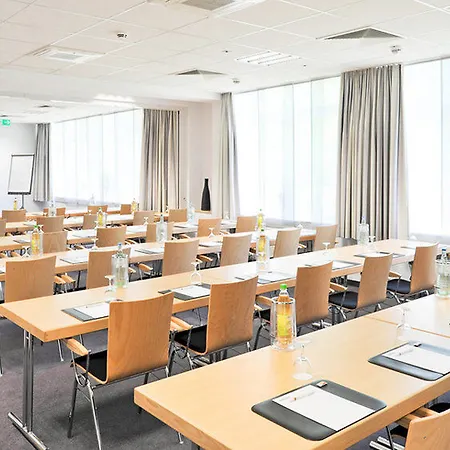 柏林城西部雷迪森公园酒店 4*