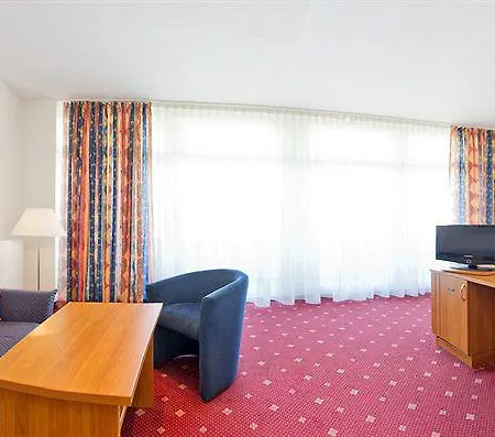 Centro West 3*