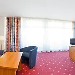 Centro West 3*
