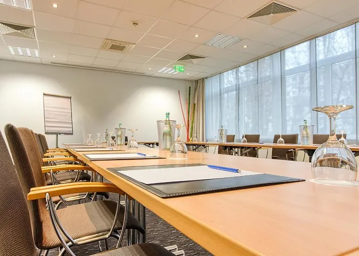 Centro West ホテル